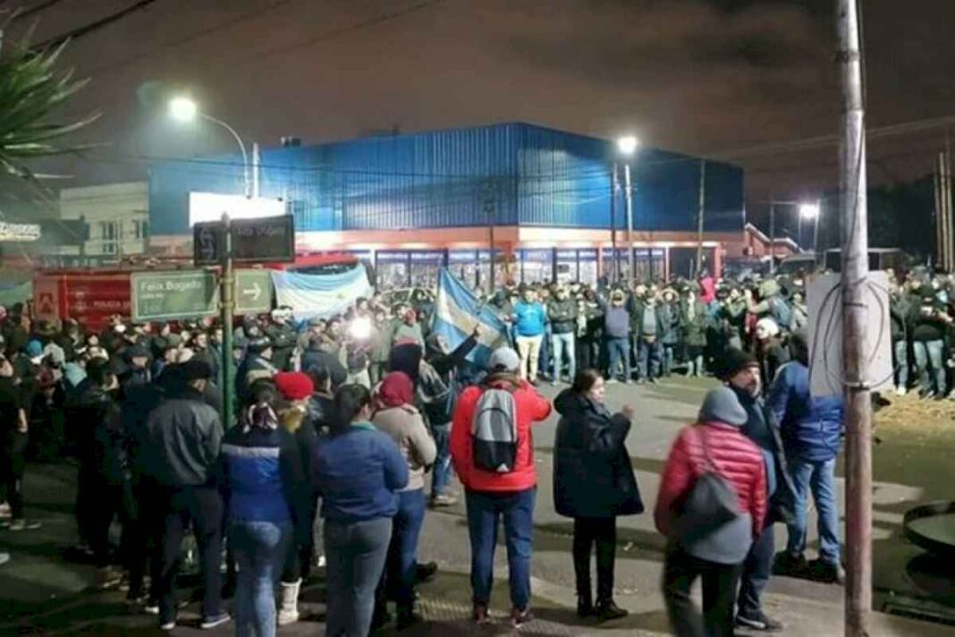 tras-mas-de-diez-dias-de-tension-en-misiones:-hubo-acuerdo-y-los-policias-levantaron-la-protesta