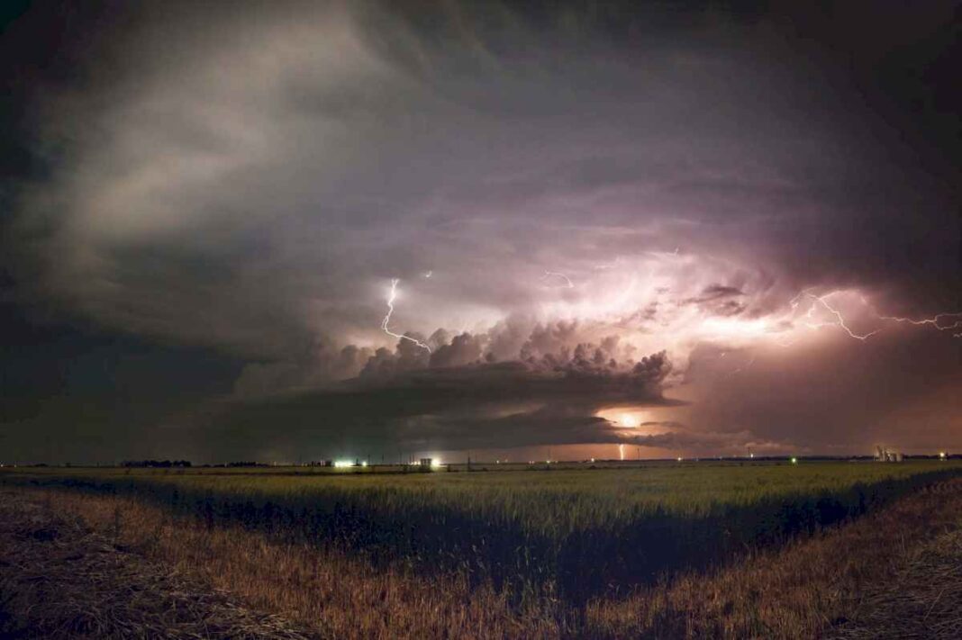 clima-severo-en-eeuu.:-estos-son-los-estados-bajo-alerta-por-tormentas-electricas-e-inundaciones