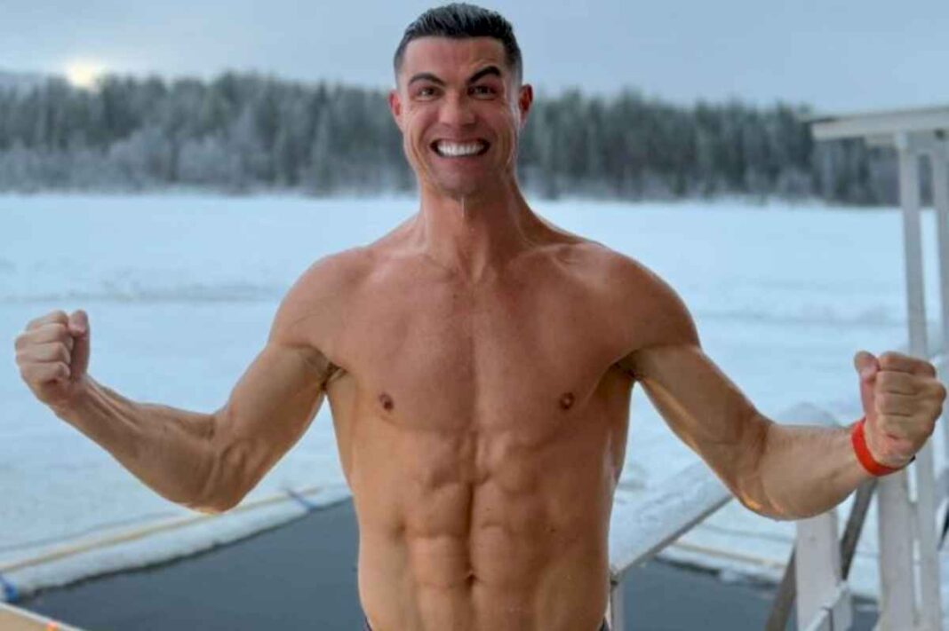 la-atipica-navidad-de-cristiano-ronaldo:-viaje-al-polo-norte-y-un-desafio-bajo-cero-que-sorprendio-a-sus-seguidores