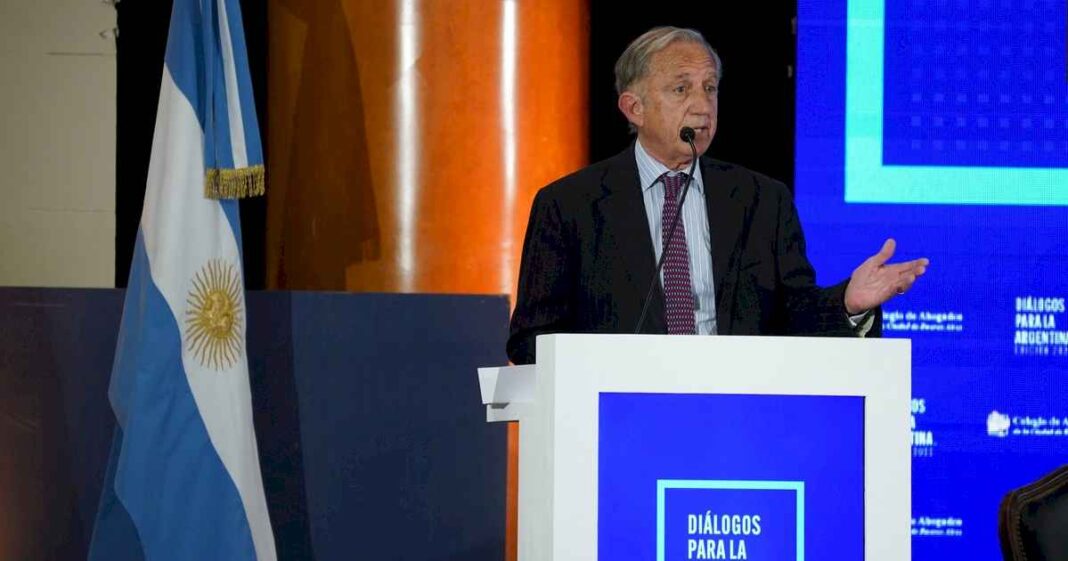 fallo-levinas:-insisten-en-pedir-una-reunion-de-jueces,-fiscales-y-abogados-para-coordinar-su-implementacion